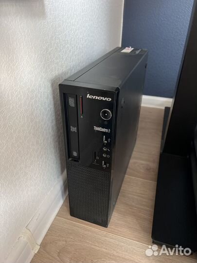 Lenovo Thinkcentre edge92