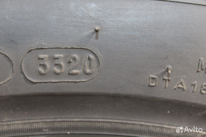 Michelin X-Ice North 4 225/60 R17 103T