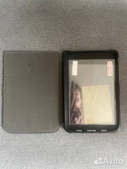 Чехлы для электронных книг