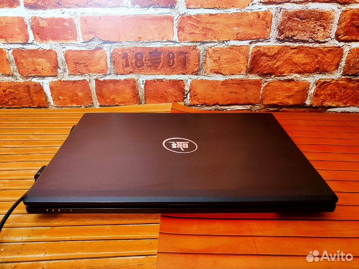 DNS W765CUH - i3 \ 3 Озу \ 512 Видео \ 250 HDD