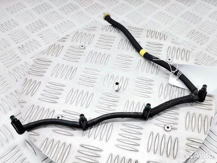 Трубка обратки форсунок Volvo C30 2008