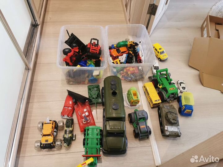 Игрушки для мальчика