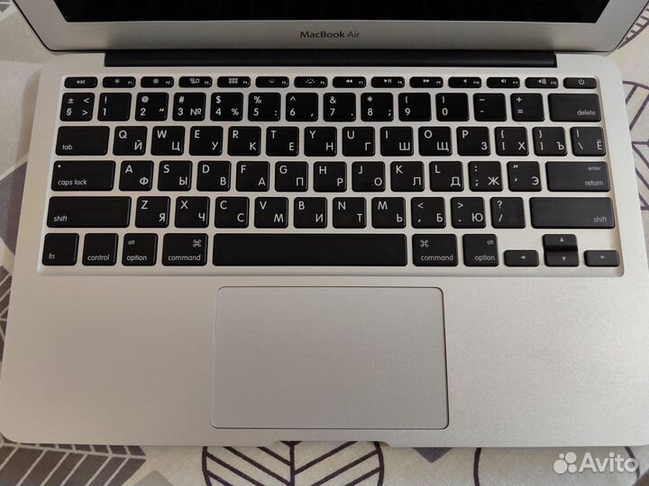 Macbook air Late 2010, a1370 11,6дюймов