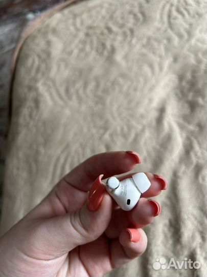 Наушник air pods pro правый