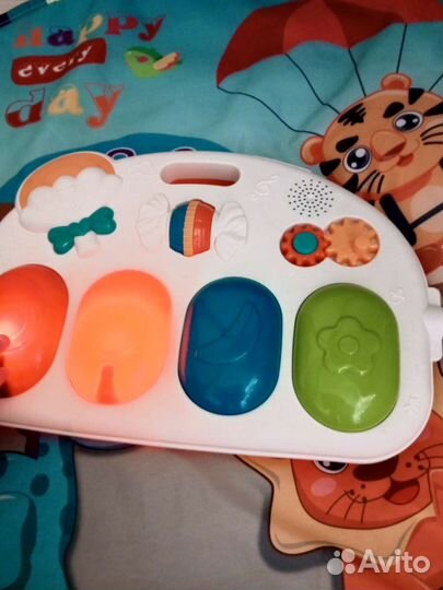 Развивающий коврик музыкальный