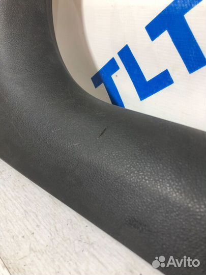 Обшивка порога перед прав LADA vesta 1.6 мт седан