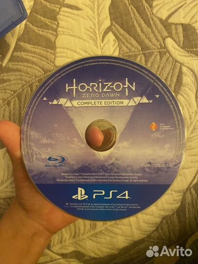 Продаю диск Horizon Zero Dawn для PS4/PS5