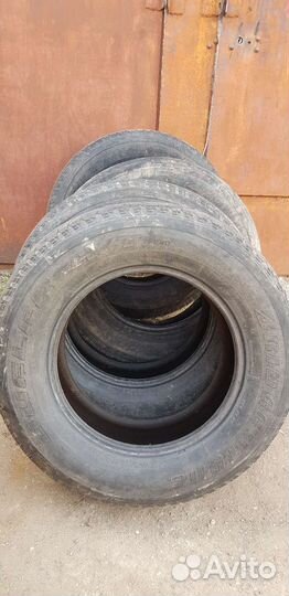 Bridgestone Dueler H/T 265/65 R17