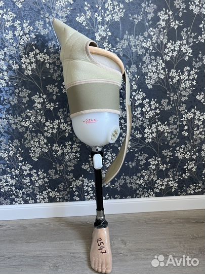 Протез ноги новый