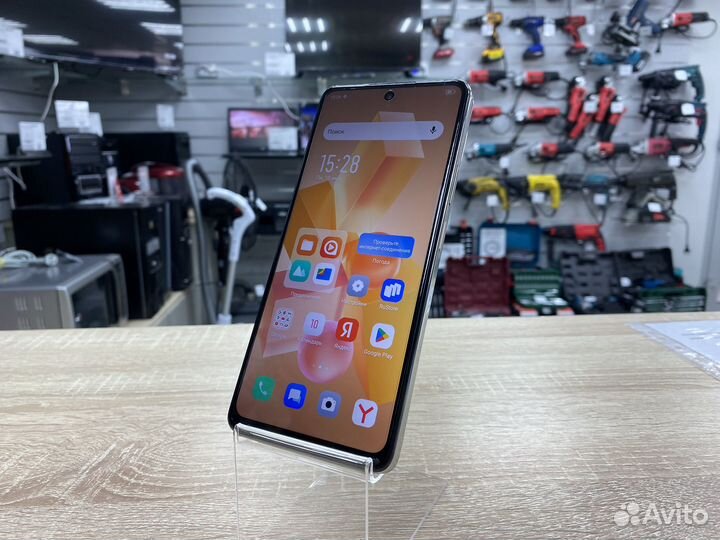 Infinix HOT 40, 8/128 ГБ