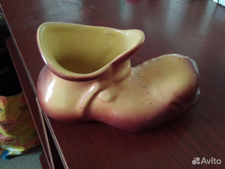 Подсвечник,поднос, пепельница башмак