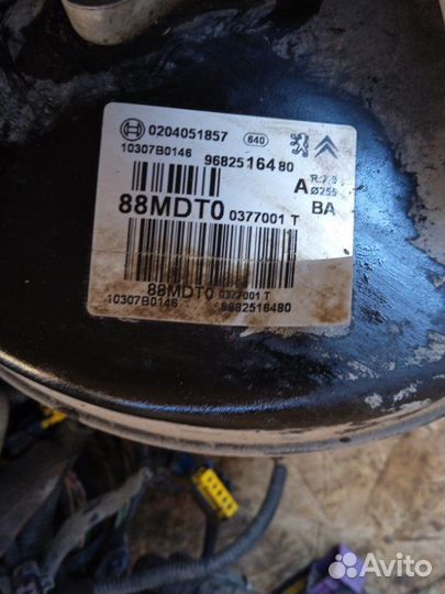 Вакуумный усилитель тормозов Peugeot 308 хэчбек