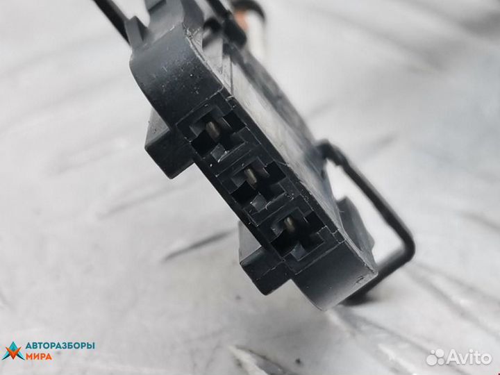 Замок зажигания Volkswagen Sharan рест. 2002