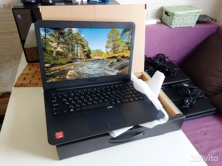 В упаковке современный как новый быстрый Asus