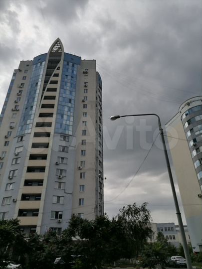 2-к. квартира, 100 м², 16/17 эт.