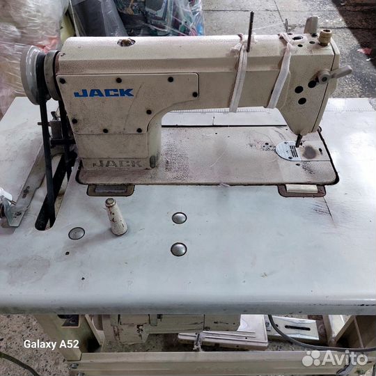 Швейная машина