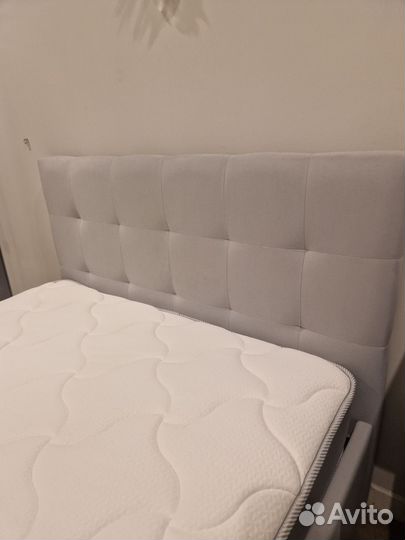 Кровать с матрасом 120х200 бу