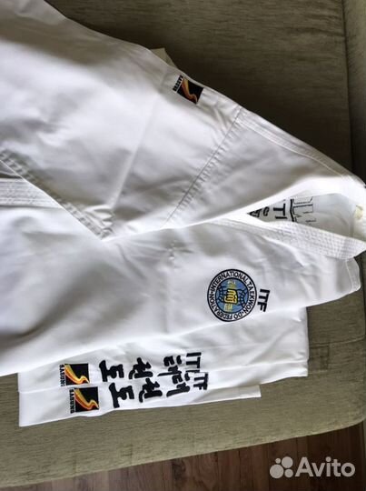 Добок для тхэквондо итф