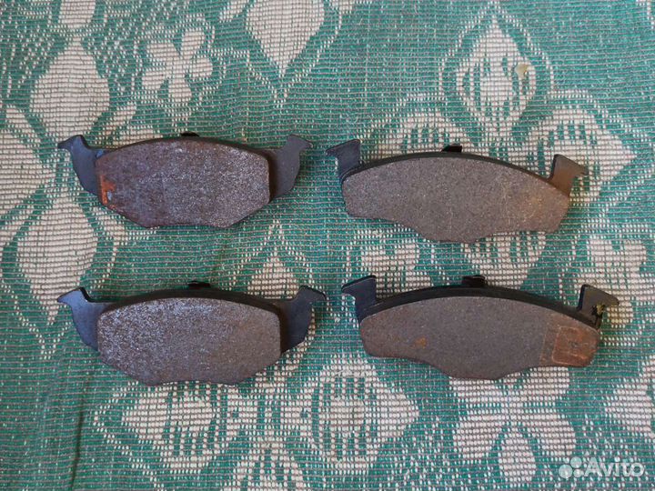 Тормозные колодки VAG polo, golf, fabia передние
