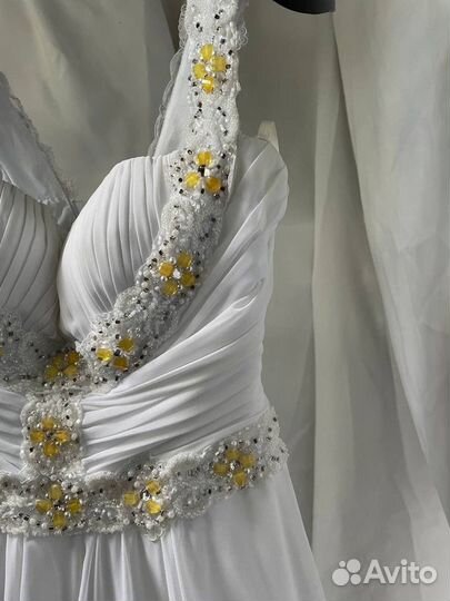 Свадебное платье в пол в греческом стиле
