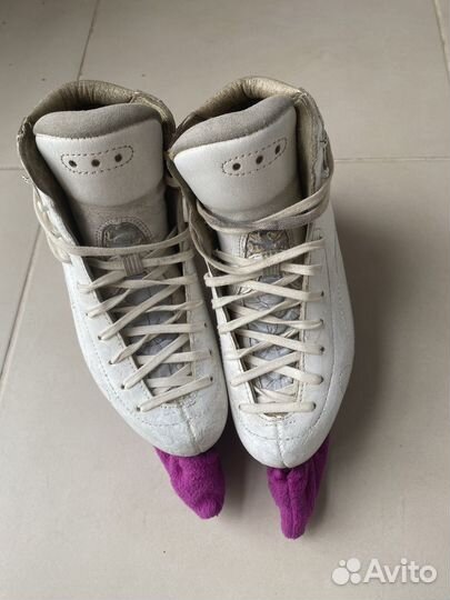 Профессиональные фигурные коньки risport