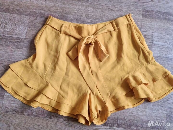 Шорты женские