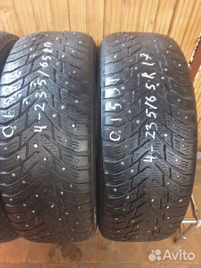 Nokian Tyres Hakkapeliitta 8 SUV 235/65 R17 107T