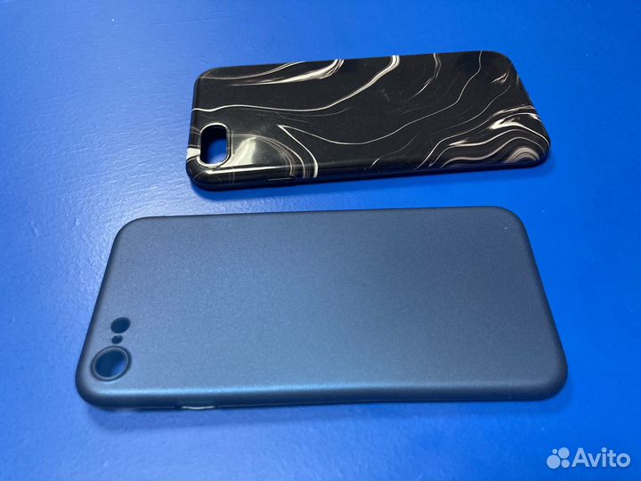Чехолы на iPhone 7,8, SE2020