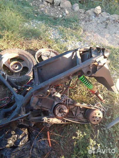 Скутер Omax Фантом