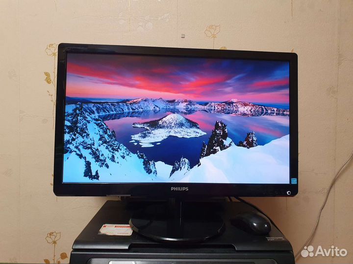 Монитор 22 дюйма.Philips 226v4lab,звук