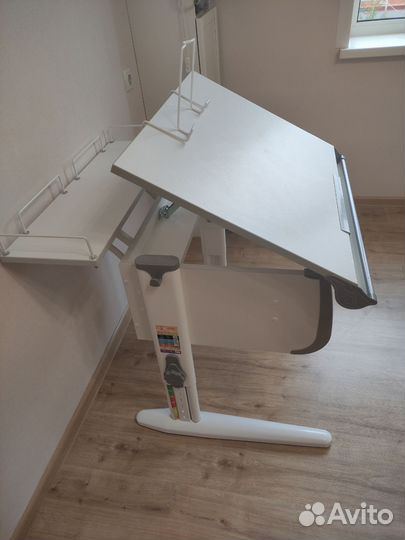 Растущая парта дэми