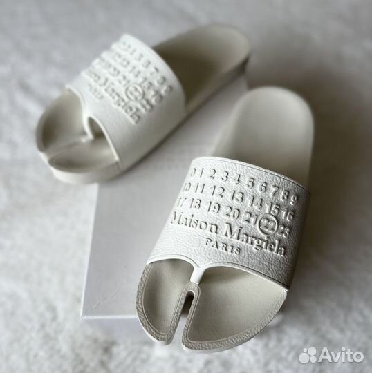 Maison Margiela Tabi Slide \ шлёпки сланцы слайды