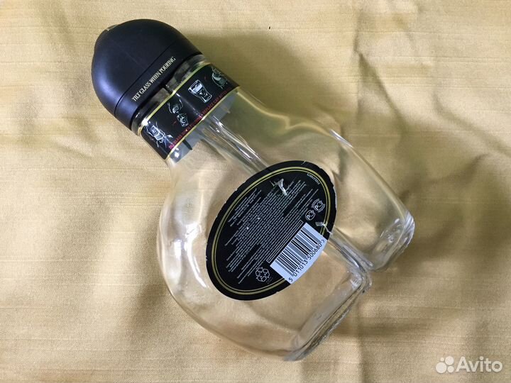 Двойная бутыль 0,7л от кофейного ликёра Sheridan's