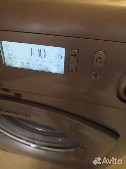 Стиральная машина Ariston