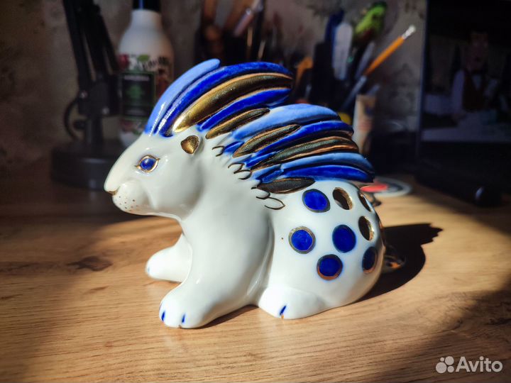 Статуэтка дикобраз гжель (карандашница)