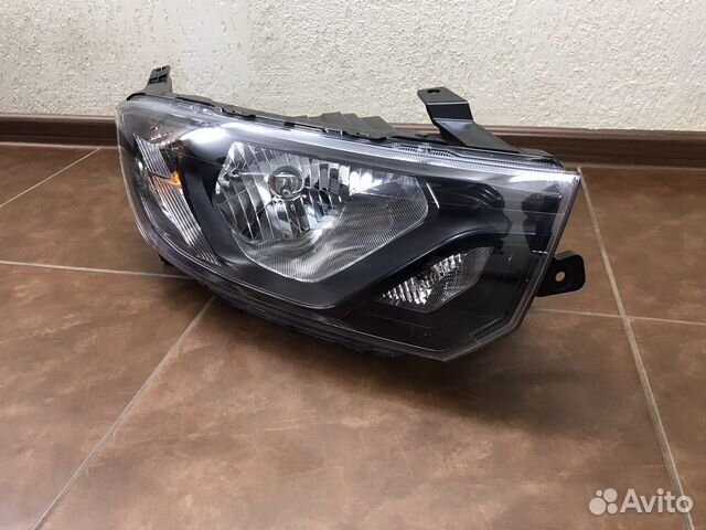 Фара Лада Гранта FL