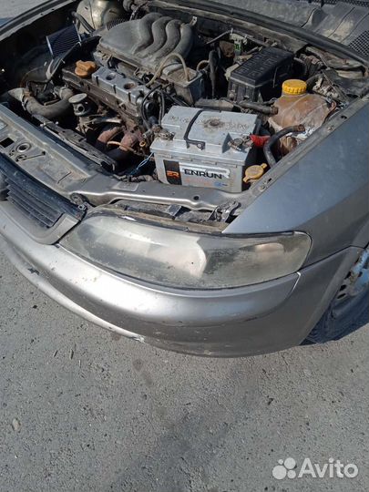 Фара левая Opel Vectra b Опель вектра б