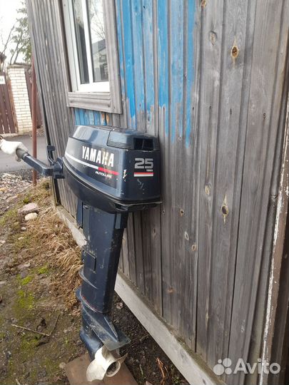 Лодочный мотор