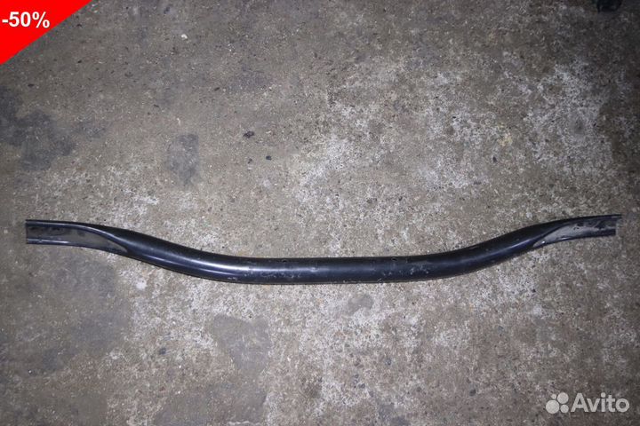 Распорка стоек на Бмв X3 E83