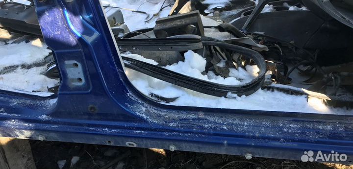 Альбеа Порог Правый Центральная стойка Albea