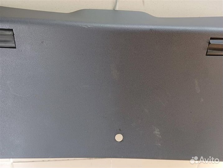 Обшивка крышки багажника Opel astra H 2009