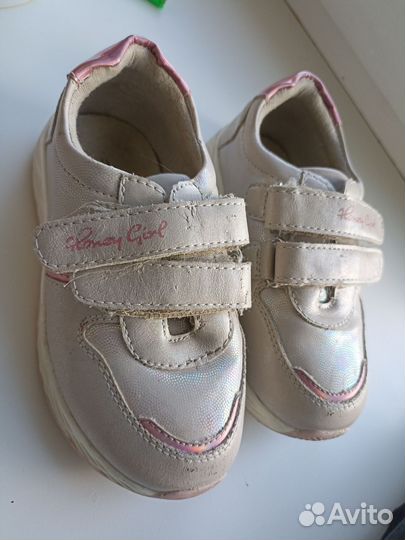 Обувь на девочку размер 26