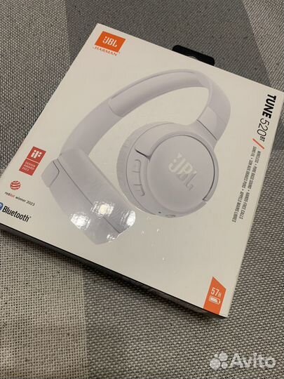 Беспроводные наушники JBL tune 520bt