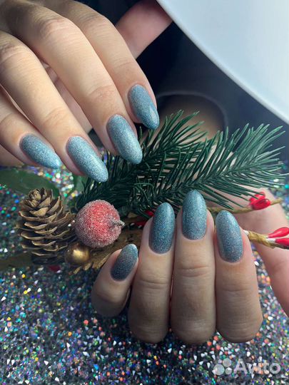 Услуги мастера маникюра и педикюра