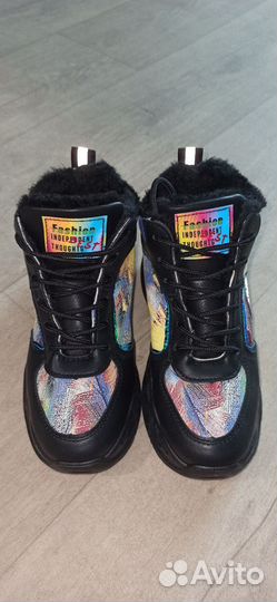 Зимние кроссовки