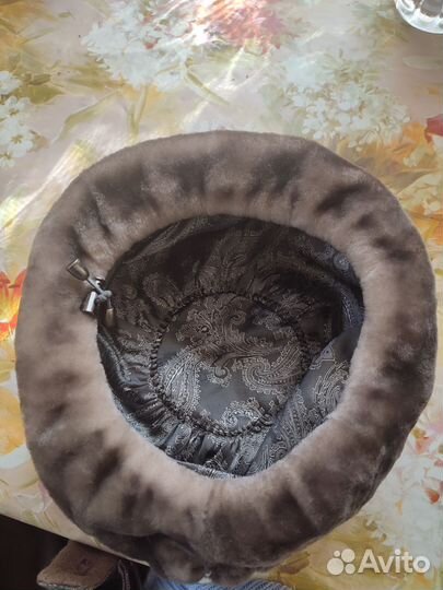 Берет женский зимний