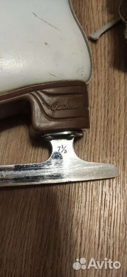 Фигурные коньки jackson