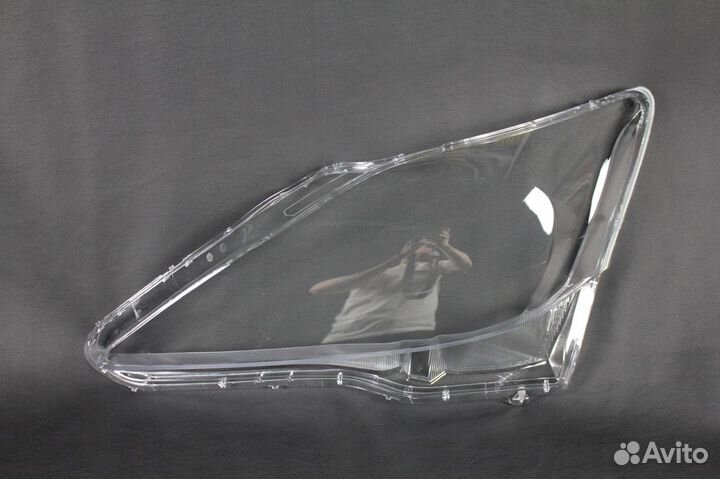 Cтекла фар Lexus IS 2005-2010 г.в. левое/правое