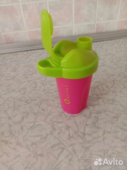 Шейкер для коктейлей, кружка