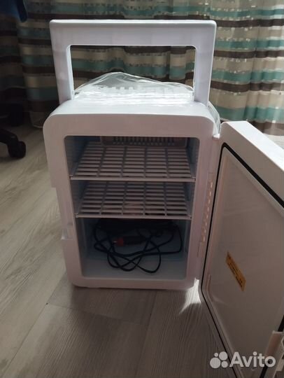 Холодильник (12л) новый